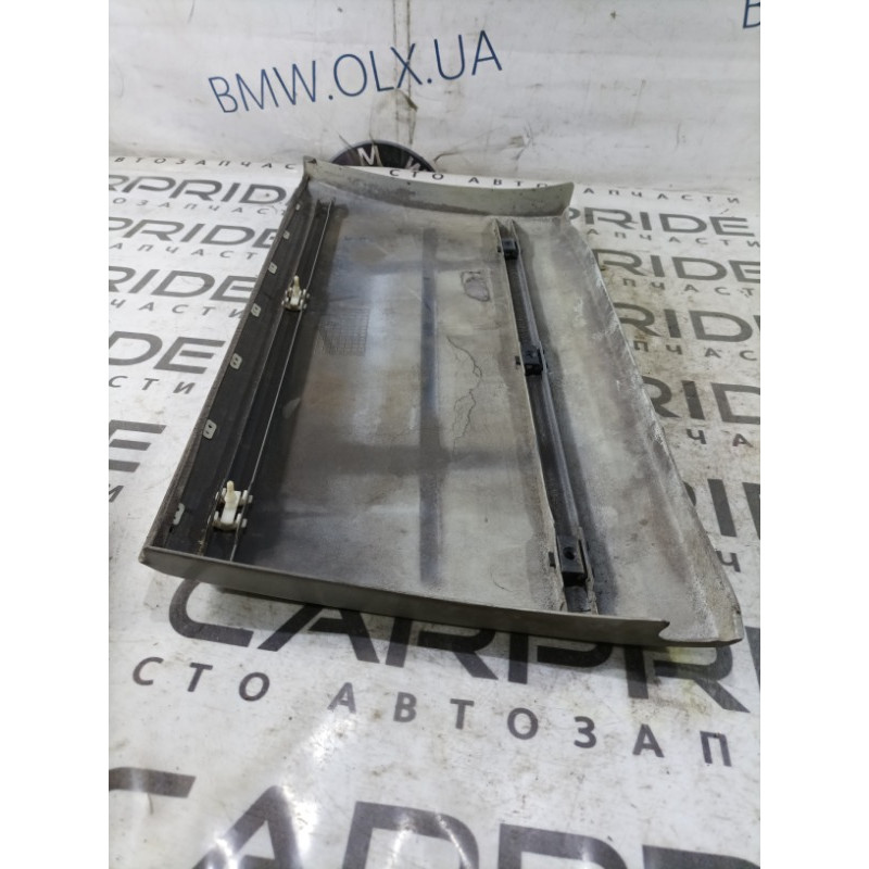 Молдинг крыла (кузов и элементы) Mercedes-Benz E-class W124 1990 3.2 1246903840r