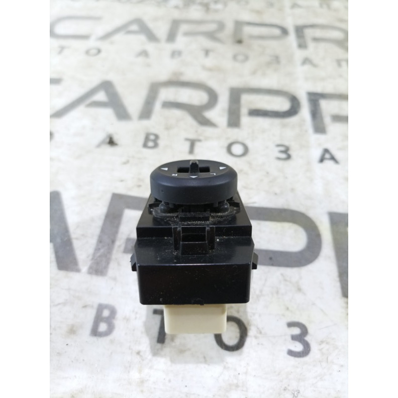 Кнопка регулировки зеркала (электрика / кнопки) KIA Sorento UM 2013 2.4 202008898