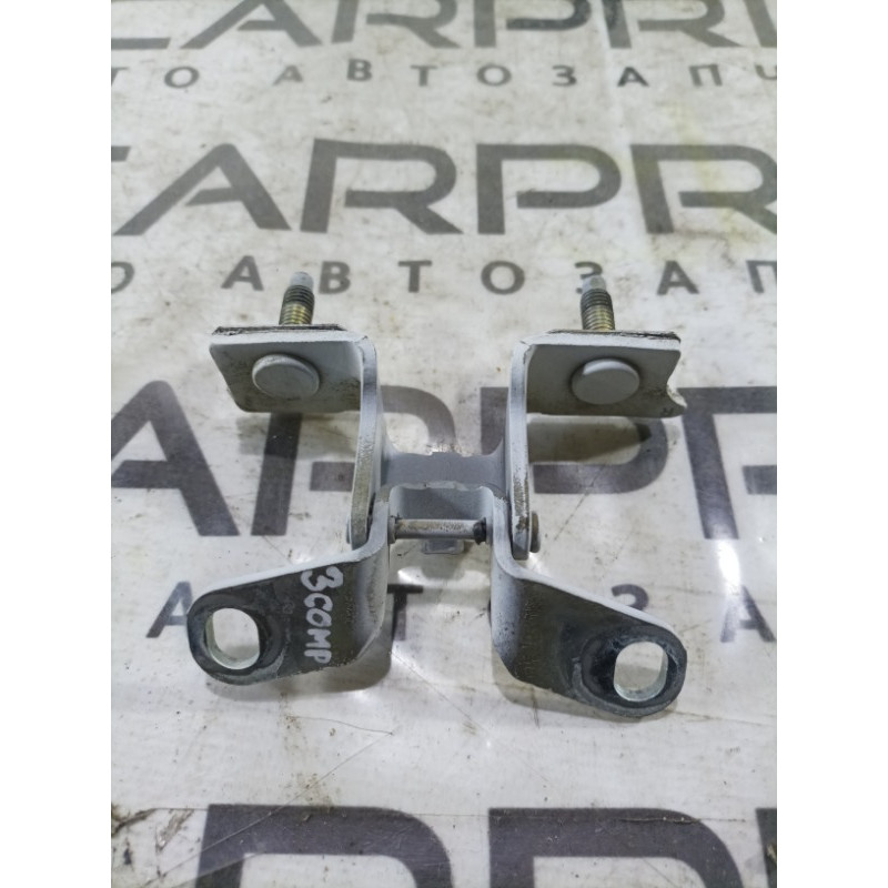 Петля багажника (кузов і елементи) Jeep Compass MK49 2011 2.4 4589530AA