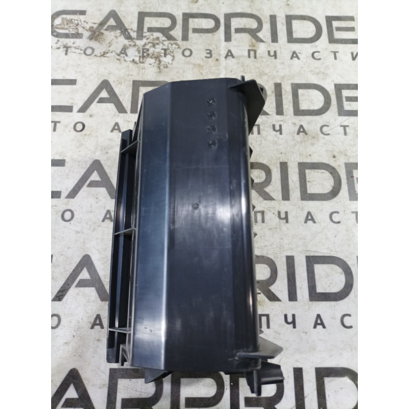 Бардачок центральной консоли (салон) Infiniti G35 V35