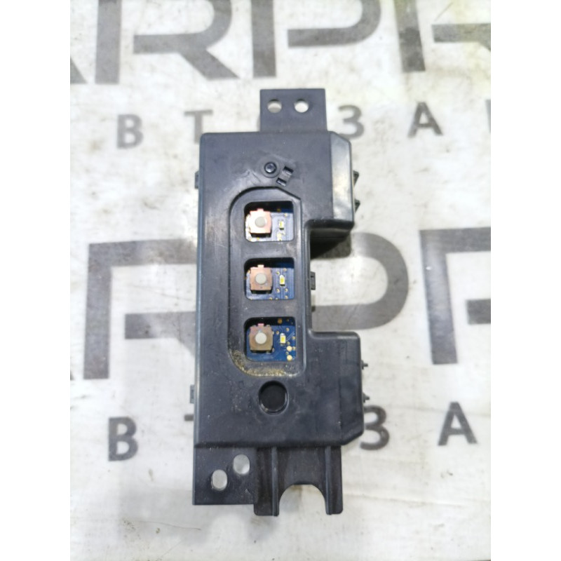 Блок управления воротами гаража (электрика / блок управления) Cadillac SRX ll 13501111