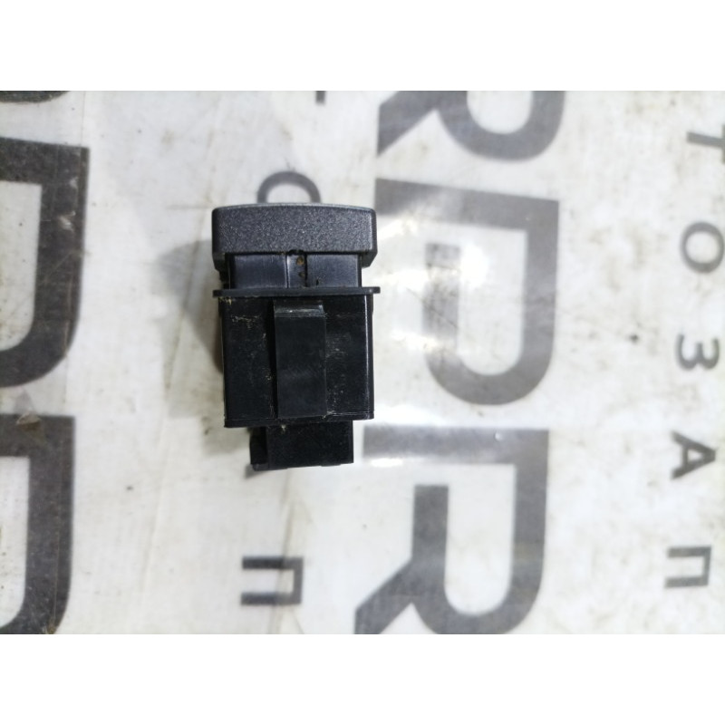 Кнопка сдвижной крышки люка (электрика / кнопки) Cadillac SRX ll 25919342