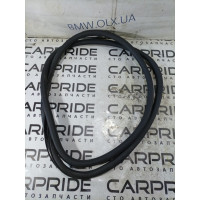 Уплотнитель проема двери