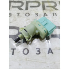 Концевик педали тормоза