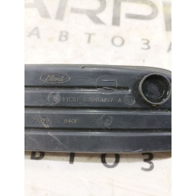 Коврик центральной консоли (салон) FORD Mustang MK6 2017 2.3 fr3b63045m97a