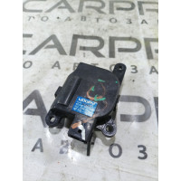 Привод заслонки отопителя