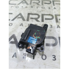 Привод заслонки отопителя