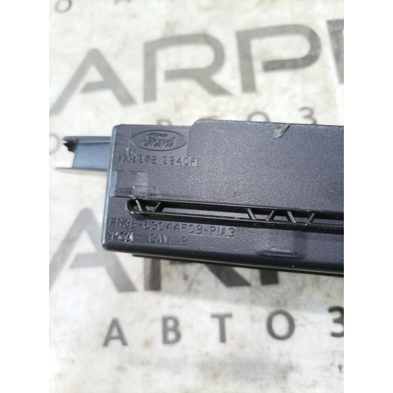 Бардачок центральной консоли (салон) FORD Mustang MK6 2017 2.3 fr3b63044f09