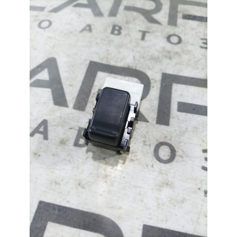 Кнопка сдвижной крышки люка (электрика / кнопки) Subaru Forester SJ 2016 2.5