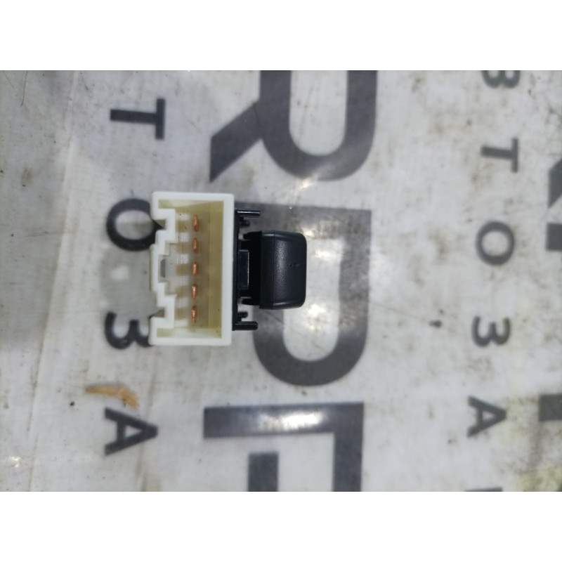 Кнопка сдвижной крышки люка (электрика / кнопки) Subaru Forester SJ 2016 2.5