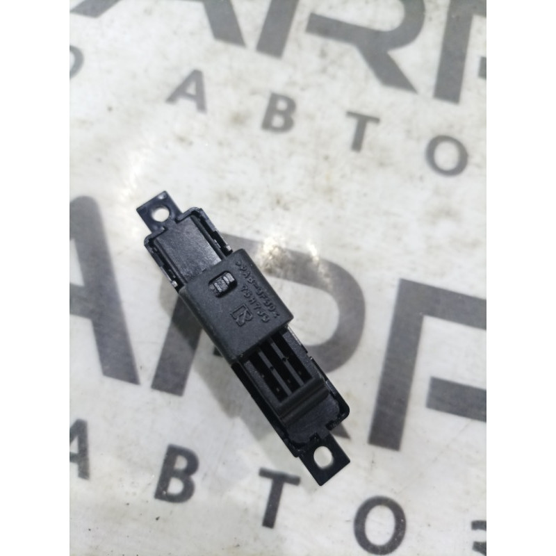 Кнопка экстренного вызова (электрика / кнопки) Subaru Forester SJ 2016 2.5