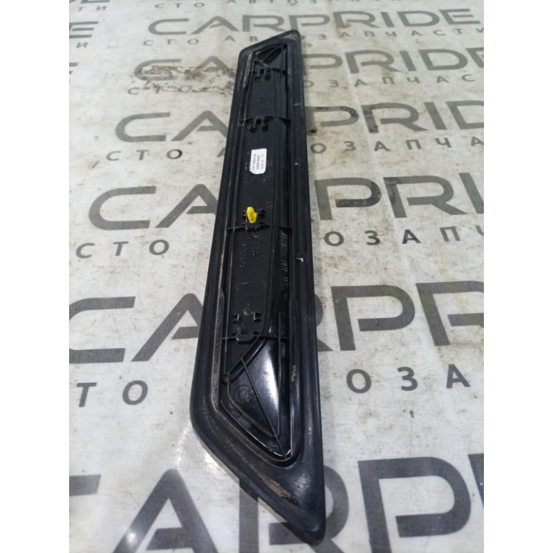 Накладка на порог (кузов и элементы) BMW 3-series F30 2014 N20B20 51477263315