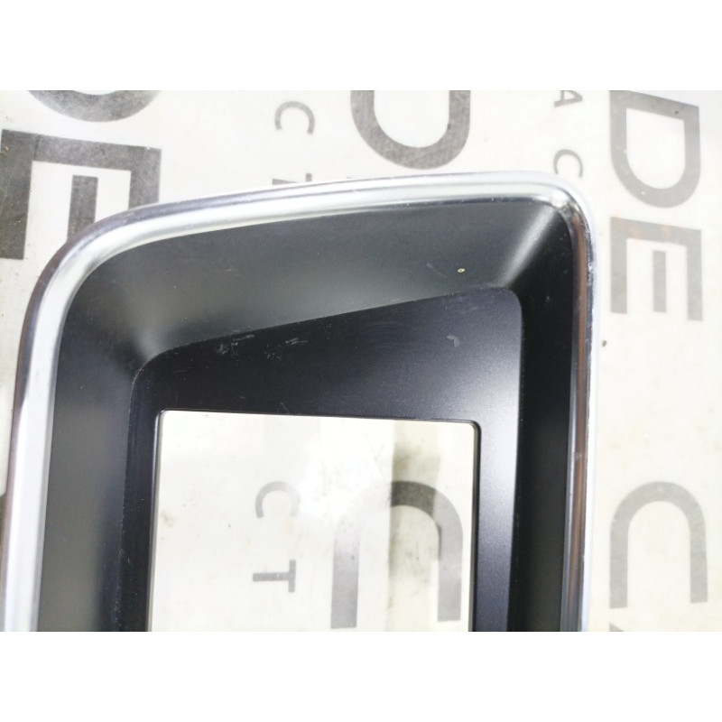 Рамка магнитофона (салон) Audi Q5 8R 8r1857186n