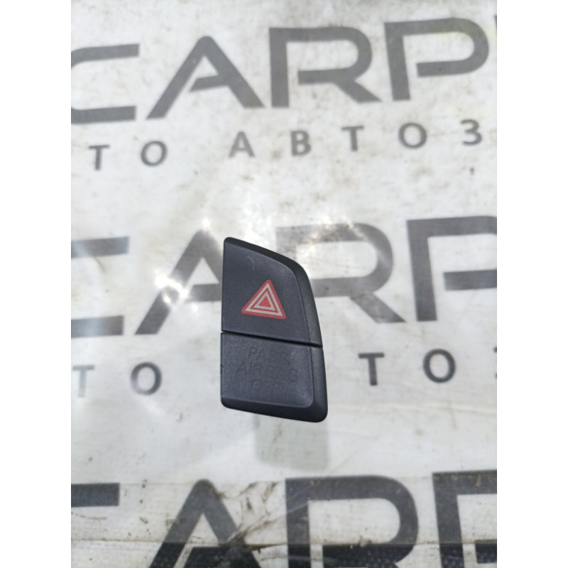 Кнопка аварийной сигнализации (электрика / кнопки) Audi Q5 8R 8r1941509a