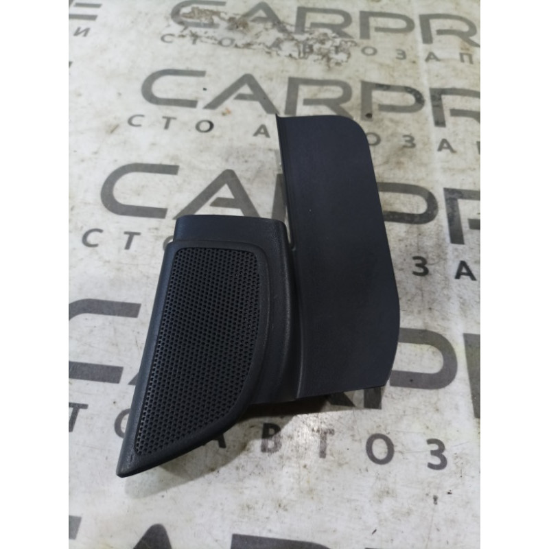 Крышка динамика (салон) Ford Focus MK3 bm5118c862a