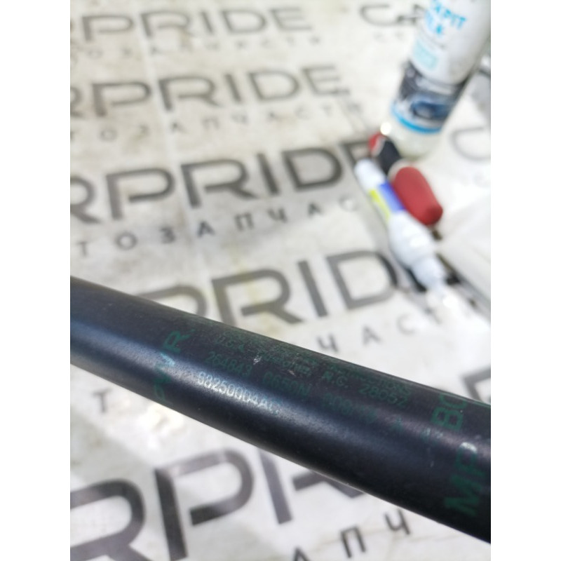 Амортизатор багажника (кузов и элементы) Jeep Compass MP 2018 2.4 68250004ac