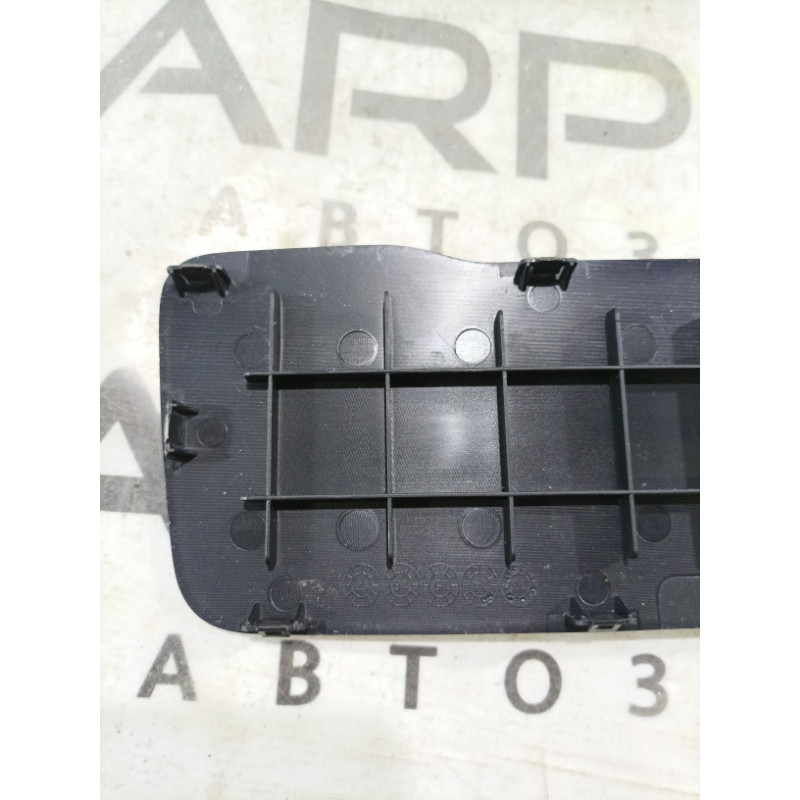 Накладка сидения (салон) Jeep Cherokee Trailhawk 2014 2.4 5na45trmaa