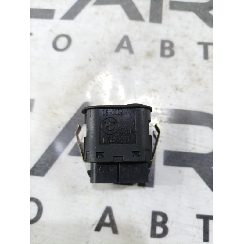 Кнопка противотуманных фар (электрика / кнопки) BMW 3-series E36 1997 M52b28 61311387055