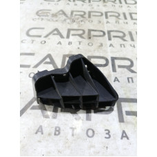 Крепление бампера