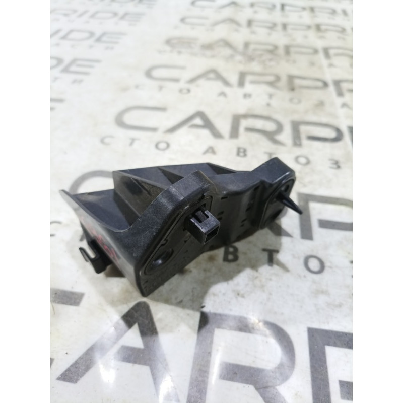 Крепление бампера (кузов и элементы) Subaru Forester SJ 2016 2.5 57707sg060