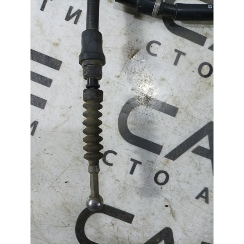 Трос стояночного тормоза (тормозная система) Volkswagen Passat B7 2014 1.8 561609721A