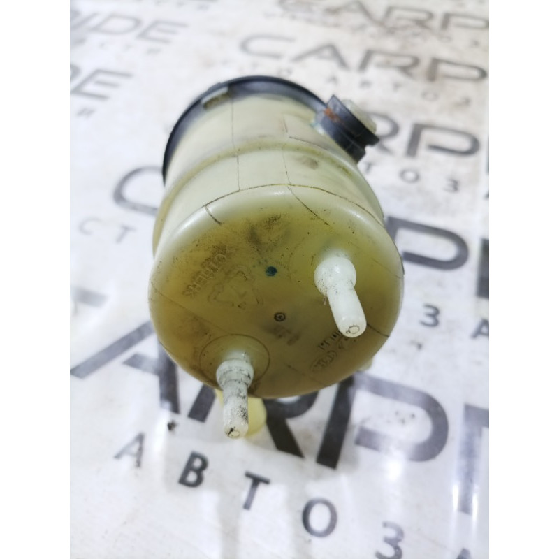 Бачок гидроусилителя (рулевое управление) KIA Sorento UM 2013 2.4 571502P000