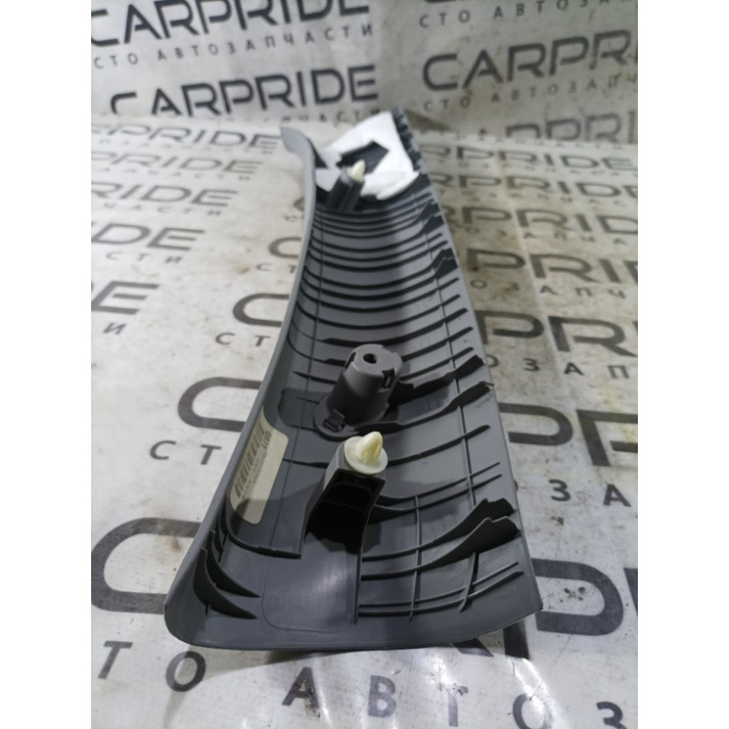 Обшивка стойки верхняя (салон) KIA Sorento UM 2013 2.4 858102p100h9