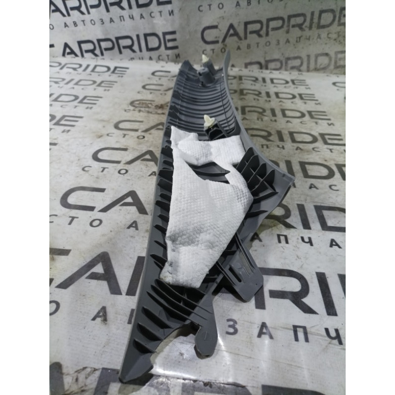 Обшивка стойки верхняя (салон) KIA Sorento UM 2013 2.4 858102p100h9