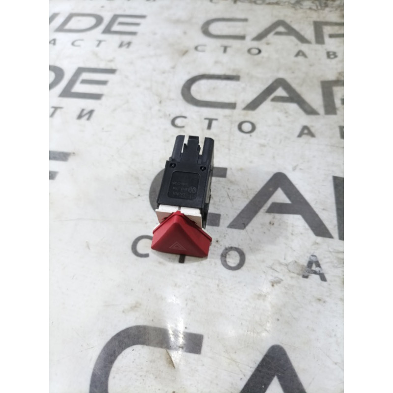 Кнопка аварийной сигнализации (электрика / кнопки) Volkswagen Golf 1K 2.5 1k0953509a