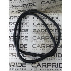 Уплотнитель проема двери