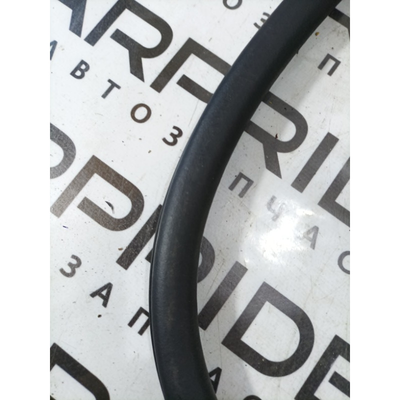 Ущільнювач дверей (кузов і елементи) Jeep Cherokee Trailhawk 2014 2.4 6810381aa