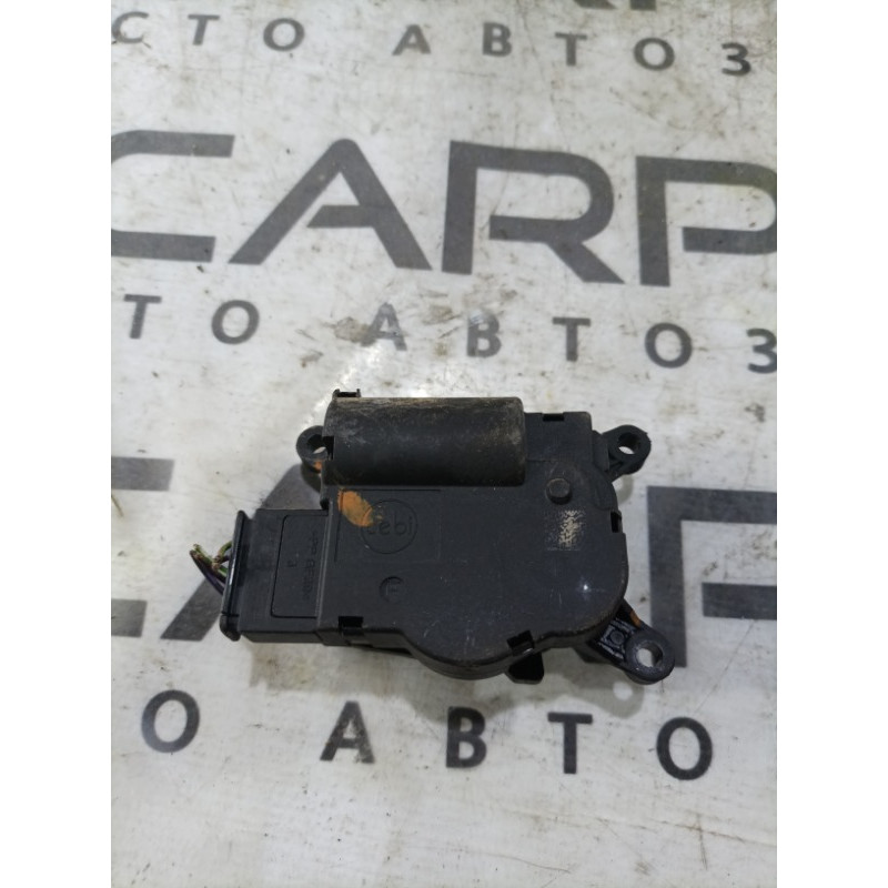 Привод заслонки отопителя (отопление и кондиционирование) Jeep Compass MP 2018 2.4 mr1138004211