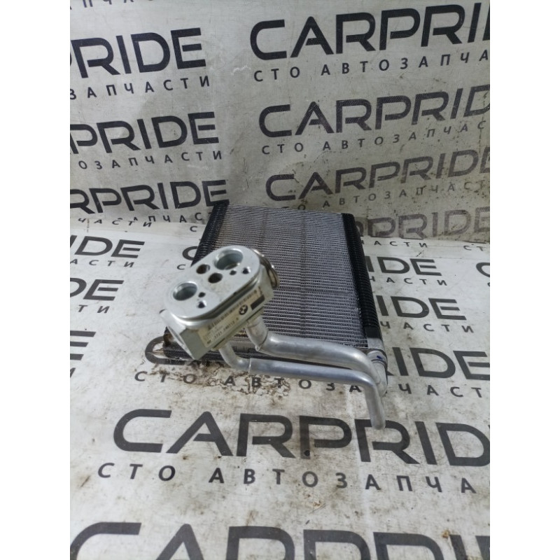 Випаровувач кондиціонера (обігрів та кондиціювання.) BMW 3-series F30 2014 N20B20 64116975553