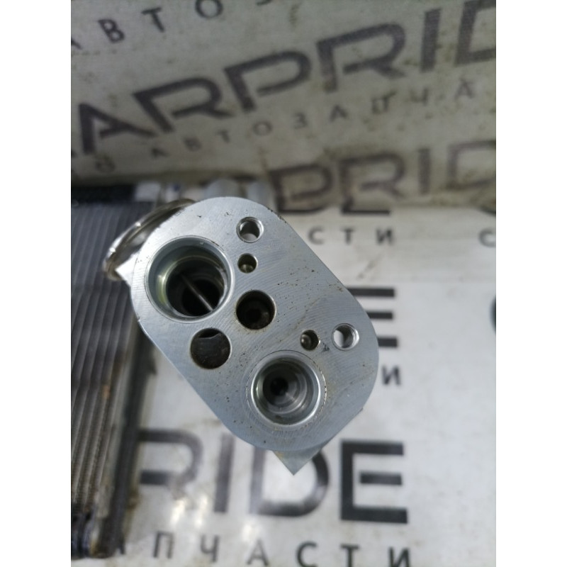 Випаровувач кондиціонера (обігрів та кондиціювання.) BMW 3-series F30 2014 N20B20 64116975553