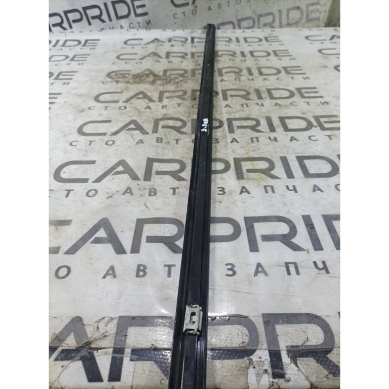 Молдинг стекла (кузов и элементы) Mercedes-Benz E-class W211 2008 3.5 A2116900580