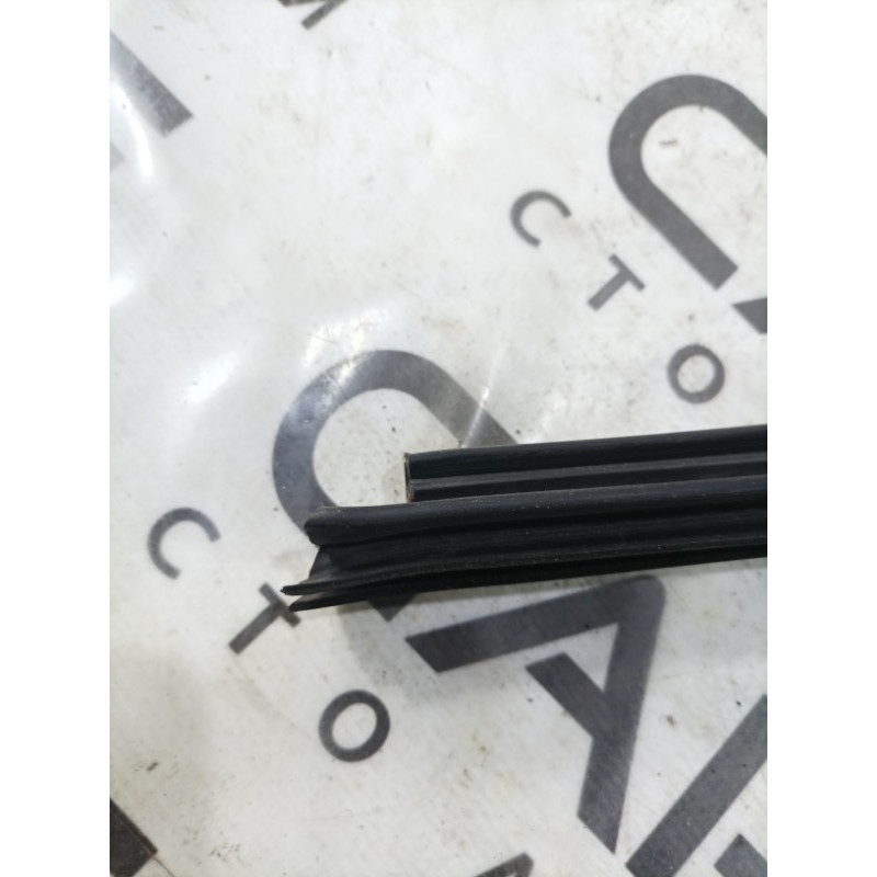 Молдинг стекла внутренний (наружные элементы кузова) Mercedes-Benz E-class W211 2008 3.5 a2117250165