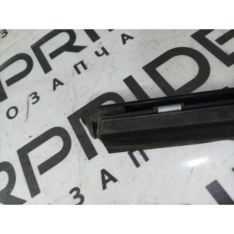 Молдинг стекла (кузов и элементы) Mercedes-Benz E-class W211 2008 3.5 a2227250565