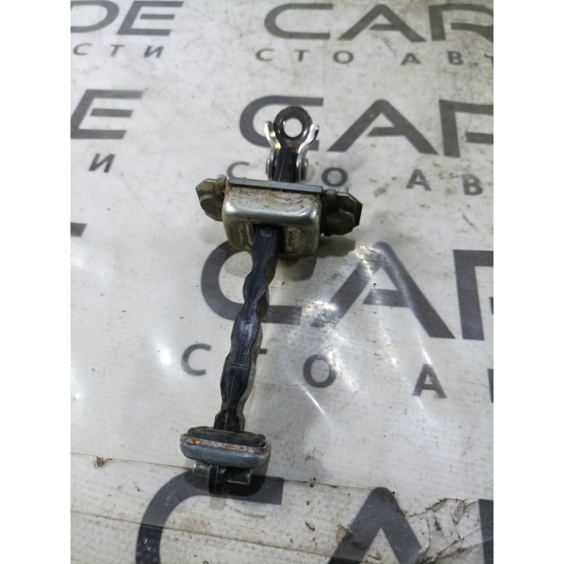 Ограничитель двери (кузов и элементы) Subaru Forester SJ 2016 2.5 61124SG005