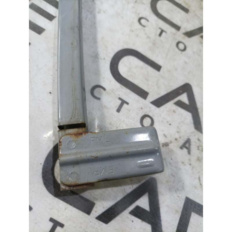 Направляющая стекла двери (кузов и элементы) Subaru Forester SJ 2016 2.5 61240SG111