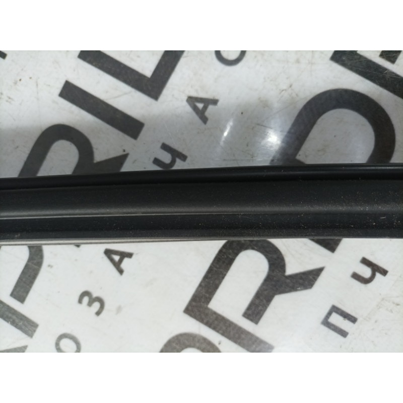 Ущільнювач (кузов і елементи) Mercedes-Benz GL X164 2012 4.6 a1646701439