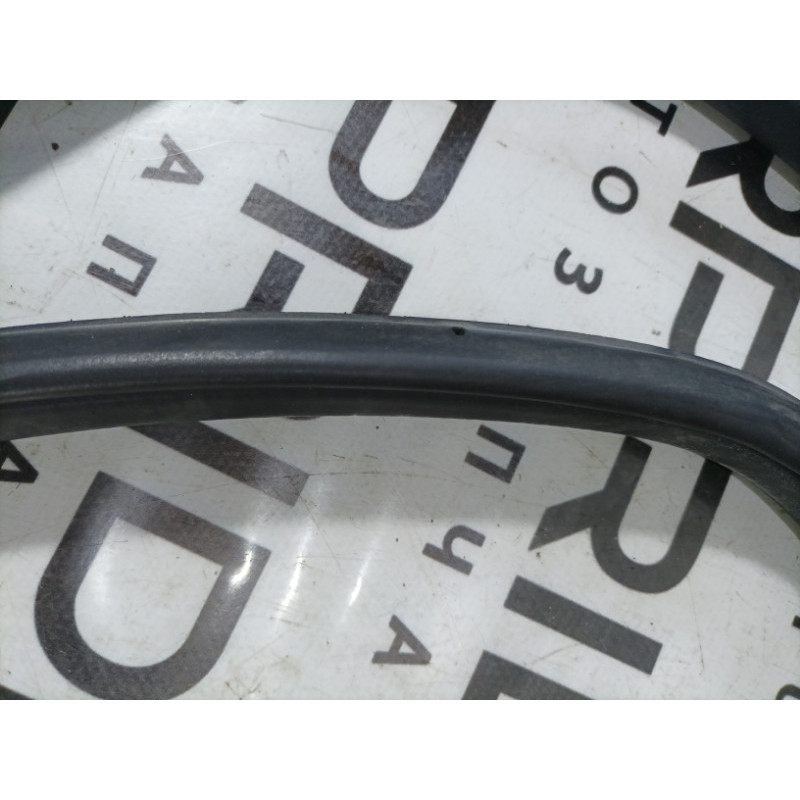 Уплотнитель (кузов и элементы) Subaru Outback BS 2016 2.5