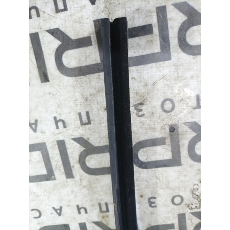 Уплотнитель (кузов и элементы) Mercedes-Benz E-class W211 2008 3.5