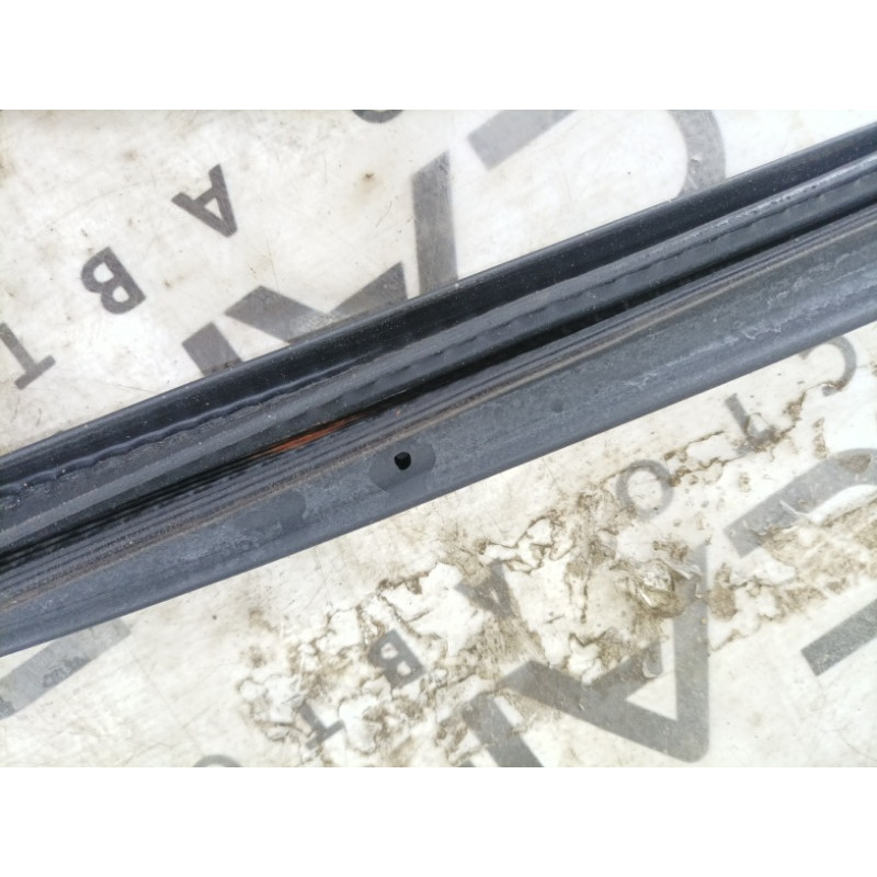 Уплотнитель (кузов и элементы) Mini Cooper R53 S R53 2006 1.6 51717039863