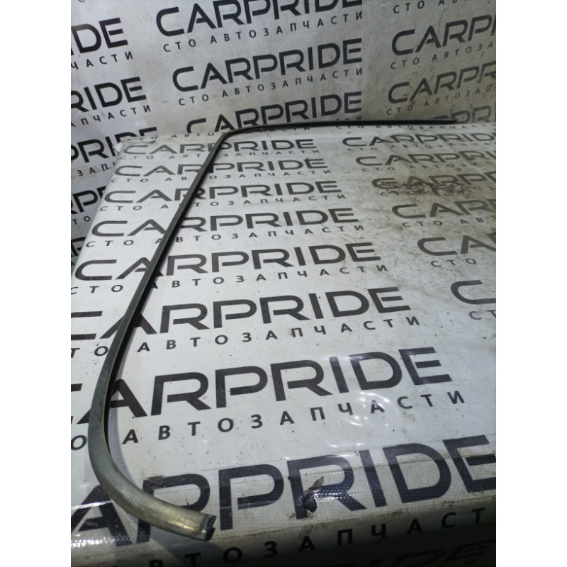 Молдинг стекла (кузов и элементы) Mercedes-Benz E-class W124 1990 3.2