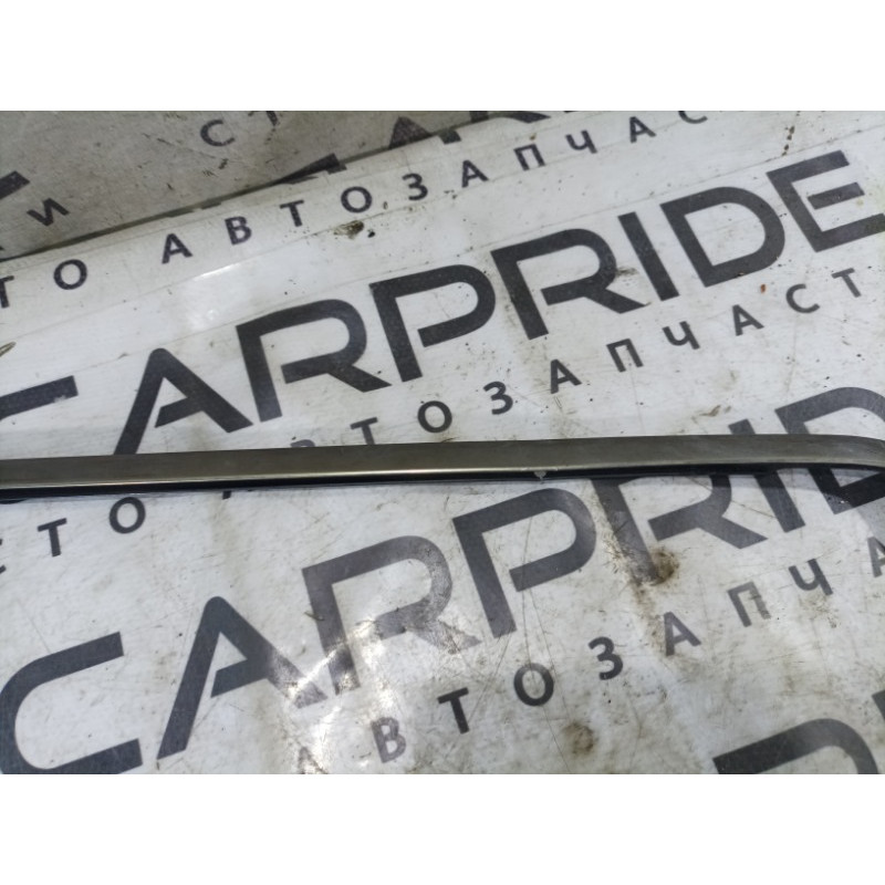 Молдинг стекла (кузов и элементы) Mercedes-Benz E-class W124 1990 3.2