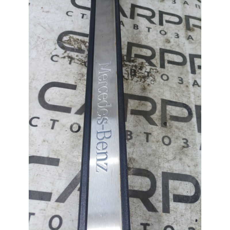 Накладка на порог (кузов и элементы) Mercedes-Benz E-class W211 2008 3.5 a2116805635