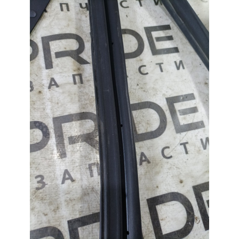 Уплотнитель (кузов и элементы) Subaru Outback BS 2016 2.5