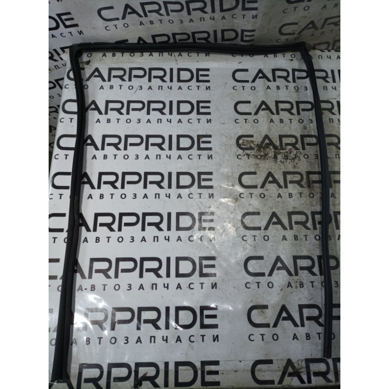 Уплотнитель стекла двери (кузов и элементы) Subaru Outback BS 2016 2.5 63527al04b