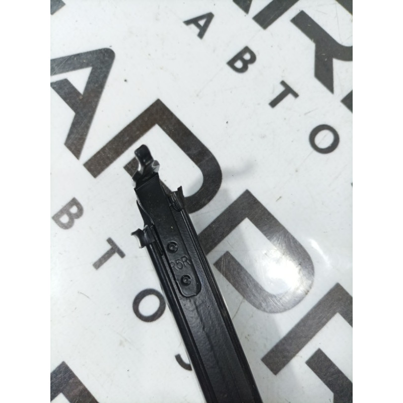 Направляющая стекла двери (кузов и элементы) Subaru Outback BS 2016 2.5 62240AL02A