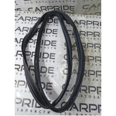 Уплотнитель проема багажника